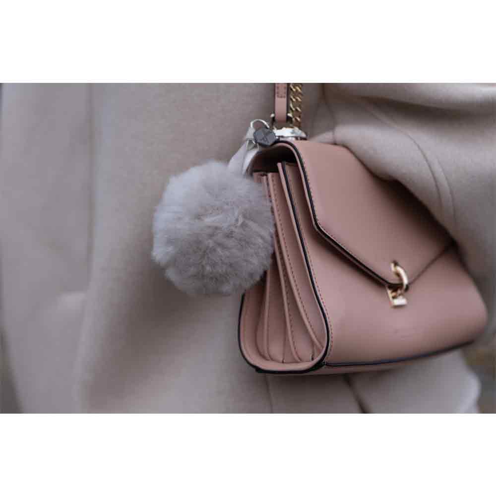 Weich Alpaka Fell Pompon "CLAVE" 646676