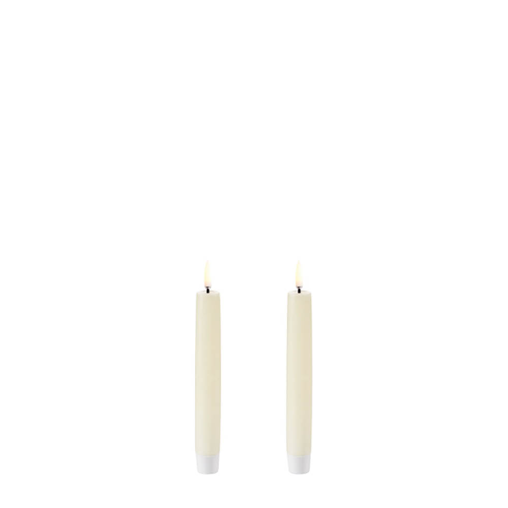 Uyuni 2er Set LED-Stabkerzen "Taper" ivory 617630