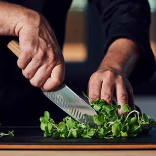 2024_BRANDSHOP_PAGE_308x308px_Victorinox