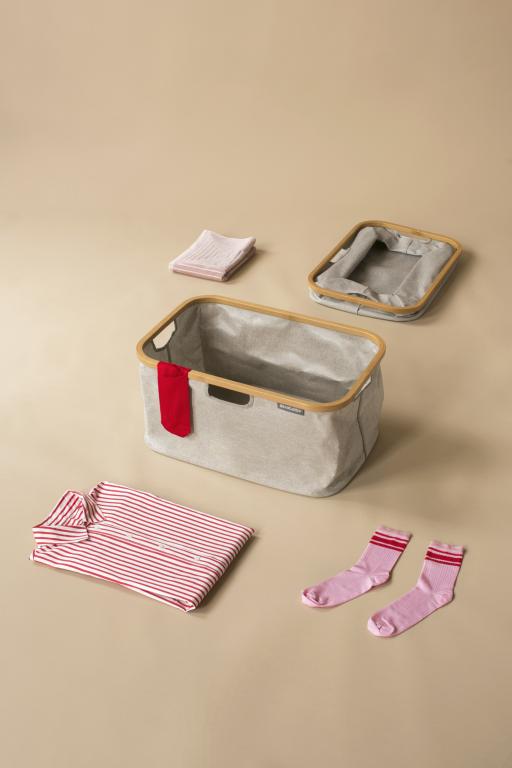 8_linn_clothes_rack_9_lowres