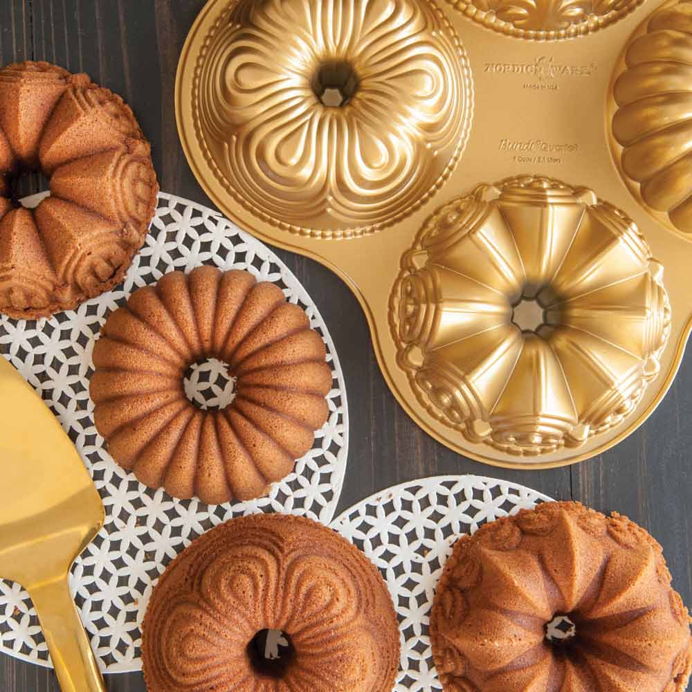 Nordic Ware Backform "Quartett Gold" 587660