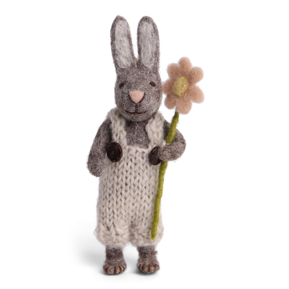 En Gry & Sif Hase mit Hose und Blume 610234