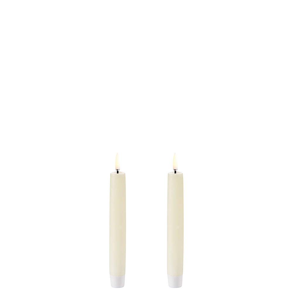 Uyuni 2er Set LED-Stabkerzen "Taper" weiß 617634