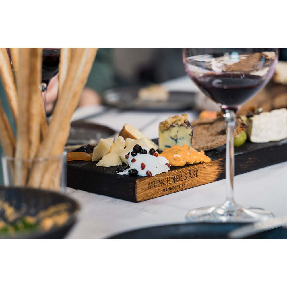 Käse & Wein Tasting mit der Münchner Käse Manufaktur 28.08.2025 658959